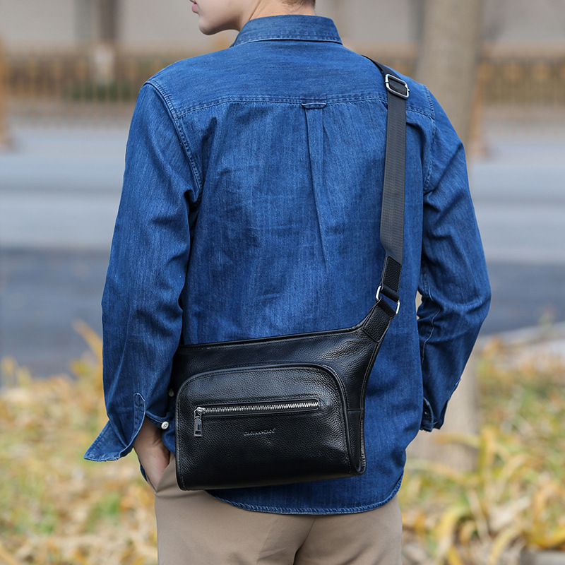 Leather Work Bag Mens - レザー製新型防水クロスボディバッグ メンズファッション ライディング 多機能 ショルダー ワークバッグ