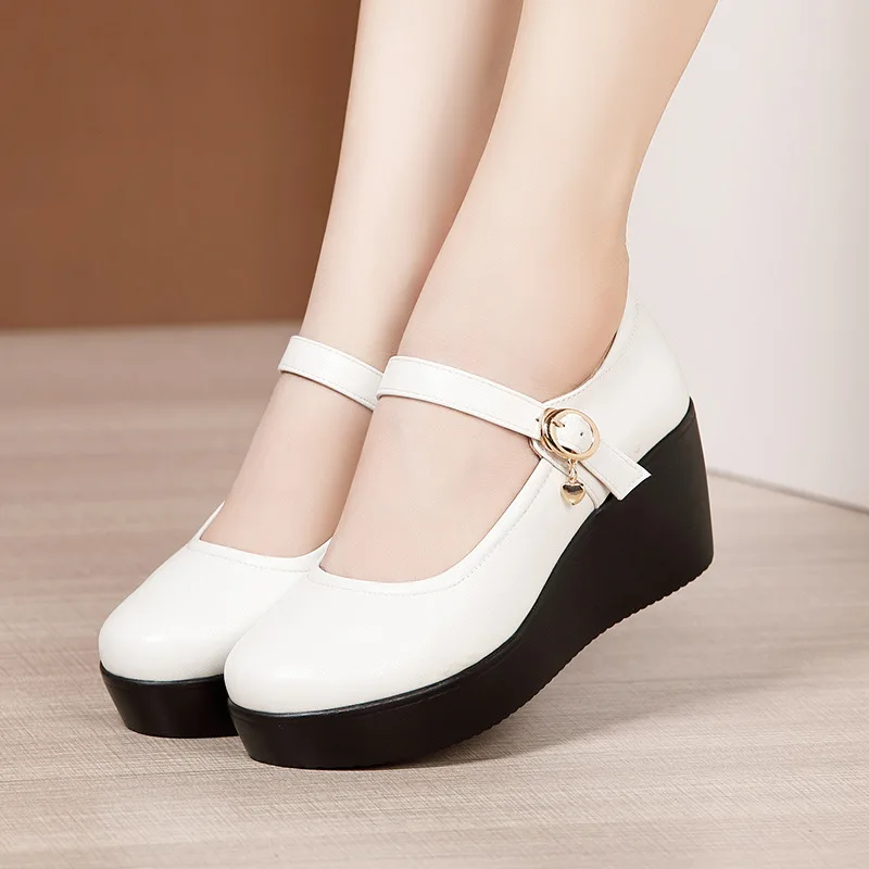 6cmヒール、小さめサイズ（32-43）、ヴィンテージ風、浅 - Leather Work Flats Women のレビューと価格