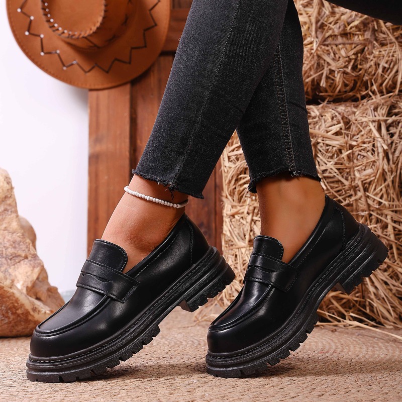 レディース ブラウン レザー ローファー チャンキーソール  - Leather Work Flats Women のレビューと価格