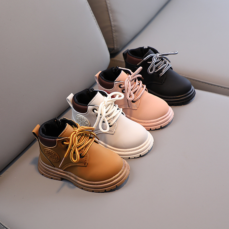 秋冬子供ノンスリップレースアップショートブーツ子供ソフトソー - Leather Work For Kids のレビューと価格