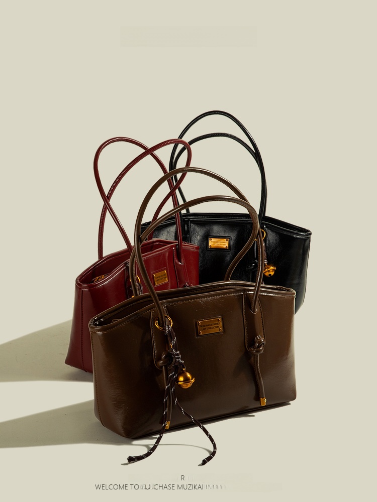 MuziKai 大容量ソフトレザートートバッグ女性の通勤ショ - Leather Work Japan のレビューと価格